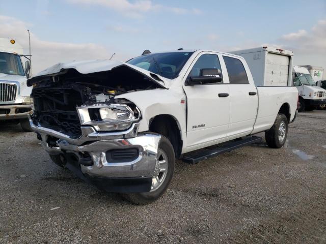 3C63R3GJ6KG513603 - 2019 RAM 3500 TRADESMAN WHITE photo 1