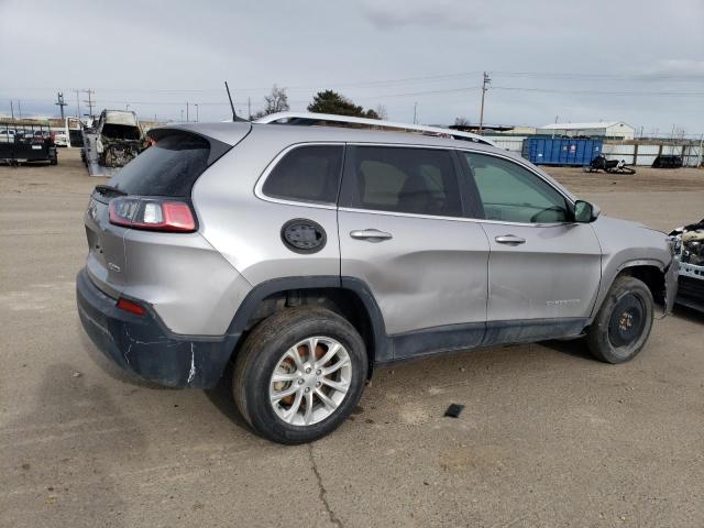 1C4PJMCB3KD413493 - 2019 JEEP CHEROKEE LATITUDE SILVER photo 3