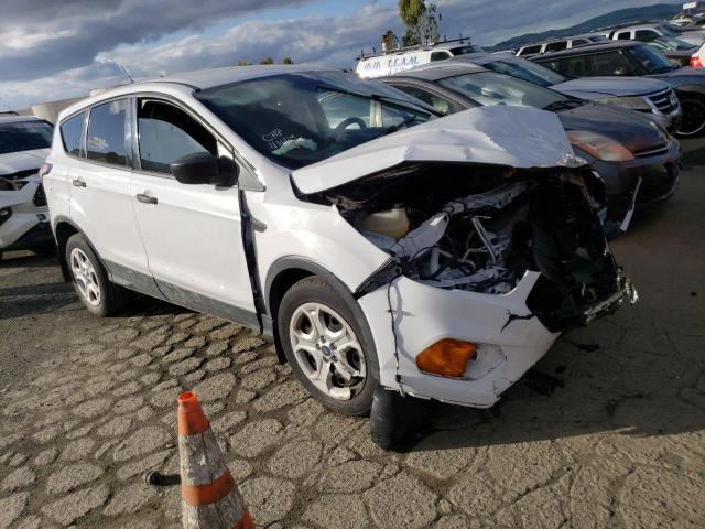 1FMCU0F77JUC70967 - 2018 FORD ESCAPE S WHITE photo 4