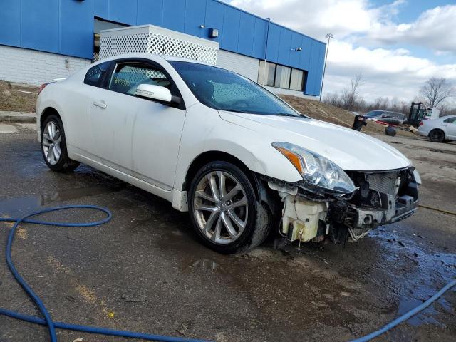 1N4BL2EP9CC194005 - 2012 NISSAN ALTIMA SR WHITE photo 4