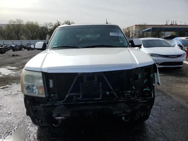 3GYFK66N63G314966 - 2003 CADILLAC ESCALADE ESV WHITE photo 5