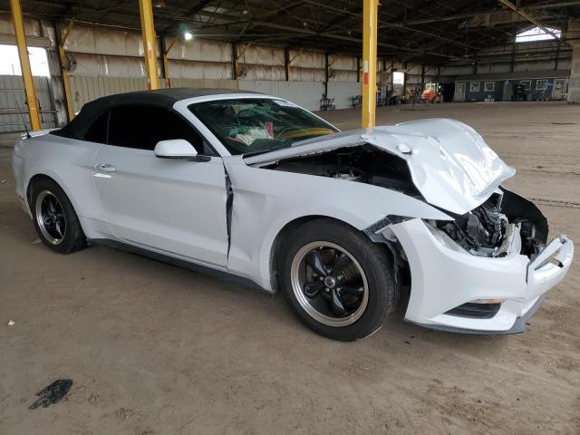 1FATP8EM9F5409389 - 2015 FORD MUSTANG WHITE photo 4