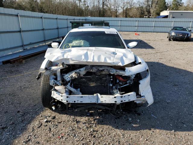 2C3CDXBG2KH636412 - 2019 DODGE CHARGER SXT WHITE photo 5