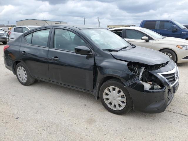 3N1CN7AP5JL888223 - 2018 NISSAN VERSA S BLACK photo 4