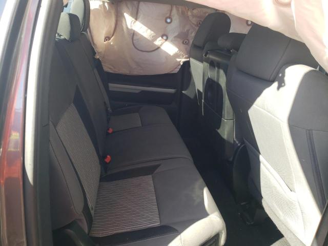 5TFRM5F10EX076714 - 2014 TOYOTA TUNDRA DOUBLE CAB SR/SR5 GRAY photo 10