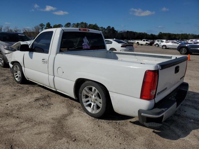 1GCEC14XX7Z112496 - 2007 CHEVROLET SILVERADO C1500 CLASSIC WHITE photo 2
