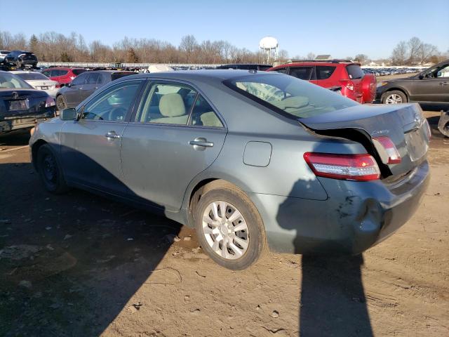 4T1BF3EK4AU571371 - 2010 TOYOTA CAMRY BASE SILVER photo 2