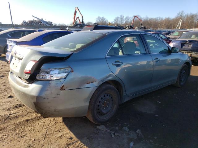 4T1BF3EK4AU571371 - 2010 TOYOTA CAMRY BASE SILVER photo 3