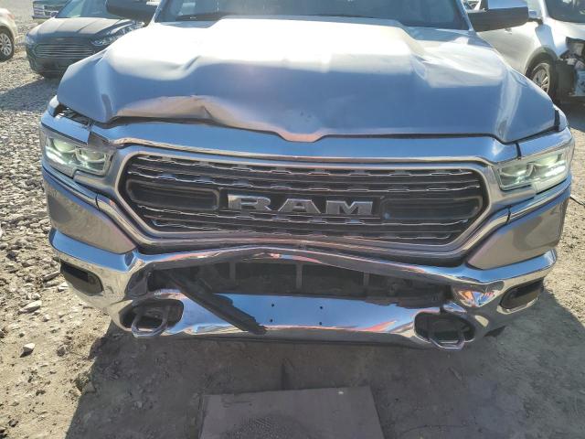 1C6SRFHT0KN670242 - 2019 RAM 1500 LIMITED SILVER photo 11