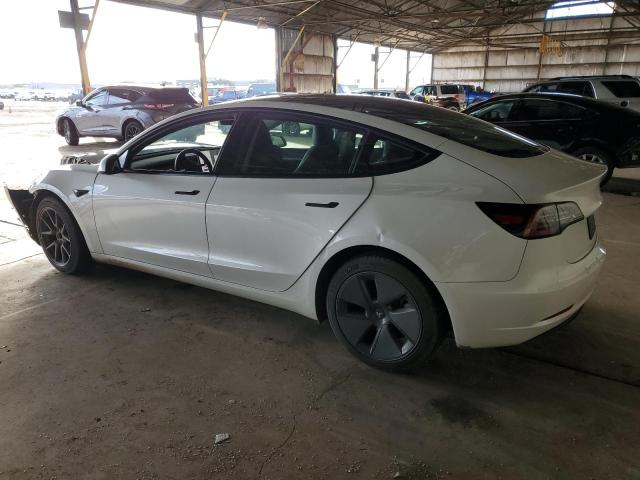 5YJ3E1EA0PF493597 - 2023 TESLA MODEL 3 WHITE photo 2