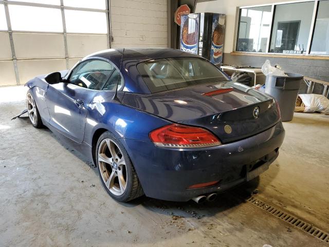 WBALM5C53BE379763 - 2011 BMW Z4 SDRIVE30I BLUE photo 2