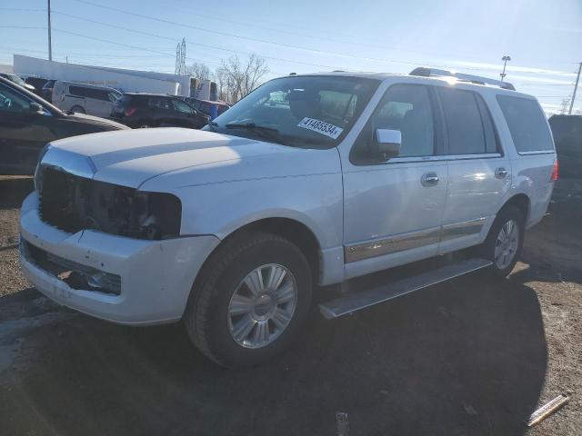 5LMJJ2J56BEJ08466 - 2011 LINCOLN NAVIGATOR 白色 照片 1