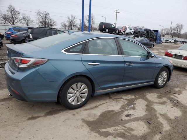 KMHE24L18GA010853 - 2016 HYUNDAI SONATA HYBRID BLUE photo 3