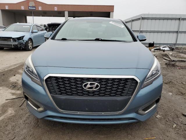 KMHE24L18GA010853 - 2016 HYUNDAI SONATA HYBRID BLUE photo 5