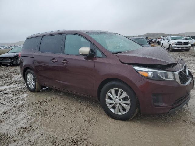 KNDMB5C14H6309749 - 2017 KIA SEDONA LX MAROON photo 4