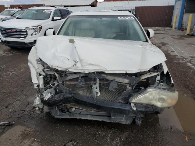 4T1BK3DB2BU418616 - 2011 TOYOTA AVALON BASE 白色 照片 5