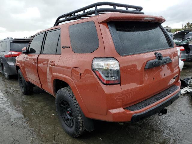 JTELU5JR3R6223201 - 2024 TOYOTA 4RUNNER SR5 PREMIUM ORANGE photo 2