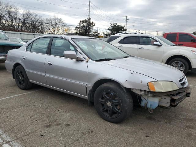 19UUA5668YA039174 - 2000 ACURA 3.2TL SILVER photo 4