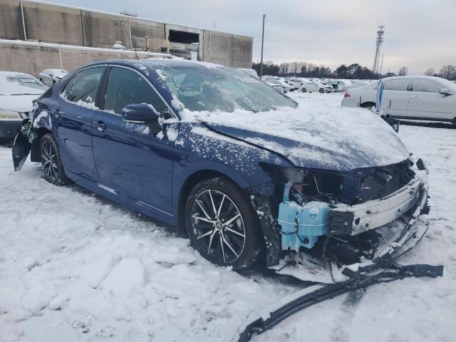 4T1T11AK6PU178381 - 2023 TOYOTA CAMRY SE NIGHT SHADE BLUE photo 4