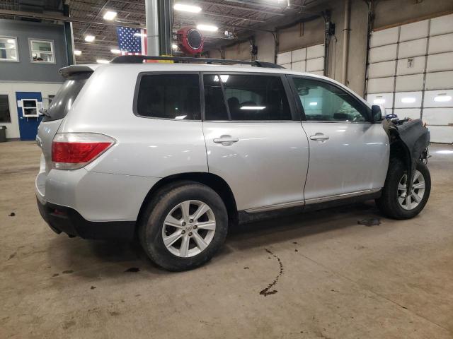 5TDBK3EH1DS199873 - 2013 TOYOTA HIGHLANDER BASE فضي صورة 3