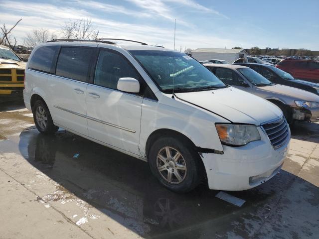 2A4RR5D11AR103443 - 2010 CHRYSLER TOWN & COU TOURING WHITE photo 4