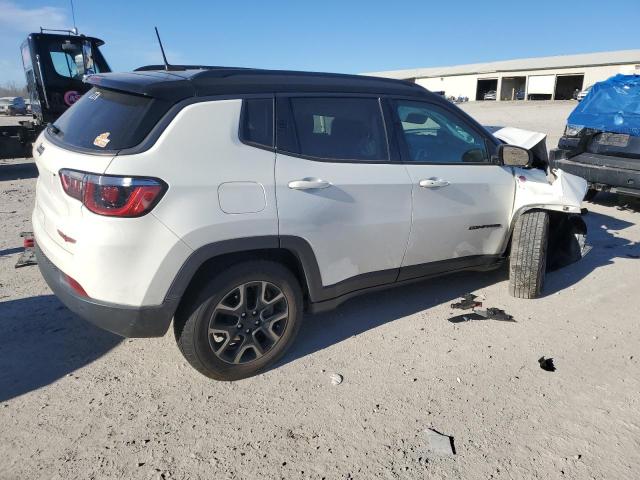 3C4NJDDB0KT759906 - 2019 JEEP COMPASS TRAILHAWK WHITE photo 3