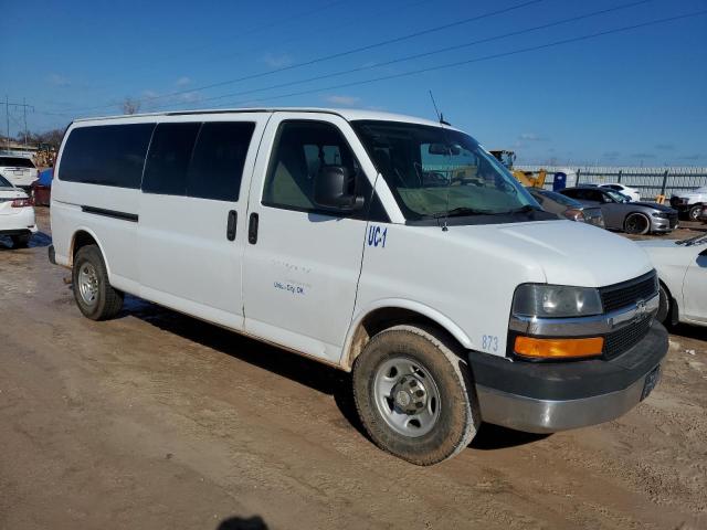 1GAZG1FG4F1144997 - 2015 CHEVROLET EXPRESS G3 LT WHITE photo 4