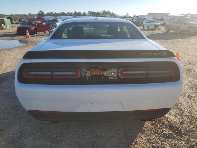 2C3CDZFJ0PH680871 - 2023 DODGE CHALLENGER R/T SCAT PACK WHITE photo 6
