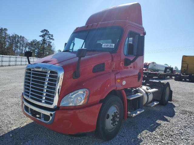 3AKBGADV6GDGW4767 - 2016 FREIGHTLINER CASCADIA 1 RED photo 2