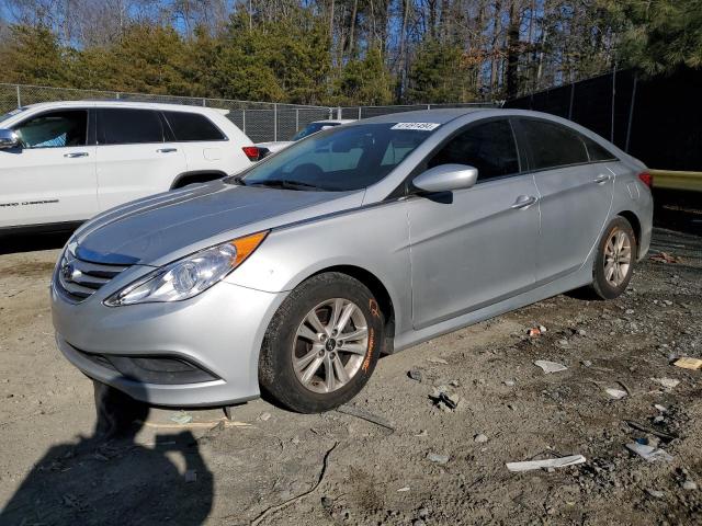 5NPEB4AC5EH904551 - 2014 HYUNDAI SONATA GLS SILVER photo 1