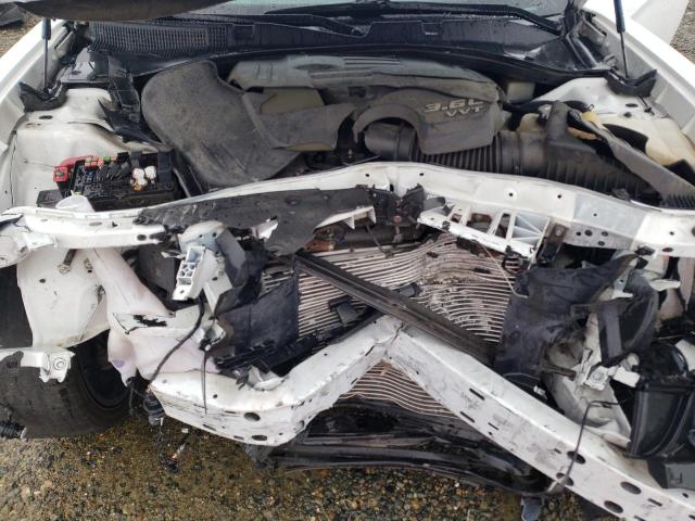 2C3CDXBGXLH144230 - 2020 DODGE CHARGER SXT WHITE photo 11