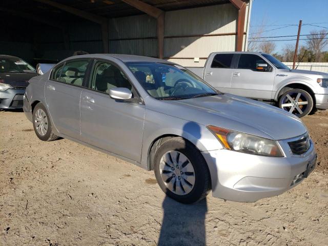 1HGCP263X8A016249 - 2008 HONDA ACCORD LX SILVER photo 4