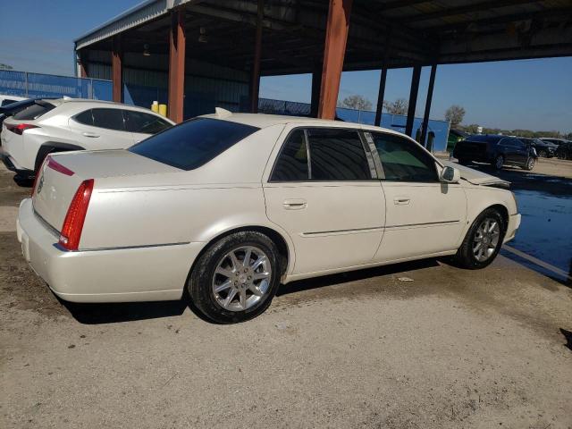 1G6KD5EY1AU109041 - 2010 CADILLAC DTS LUXURY COLLECTION WHITE photo 3