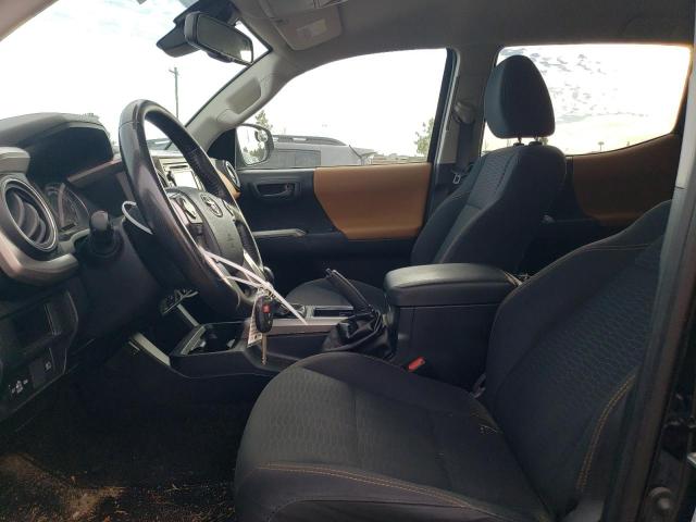 3TMAZ5CN2JM073819 - 2018 TOYOTA TACOMA DOUBLE CAB 黑色 照片 7