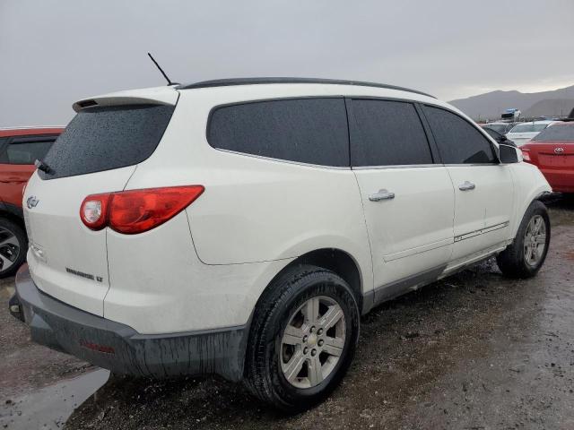 1GNKVJED2BJ177133 - 2011 CHEVROLET TRAVERSE LT WHITE photo 3