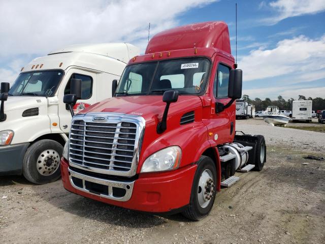 3AKBGADV0GDGW4747 - 2016 FREIGHTLINER CASCADIA 1 RED photo 2