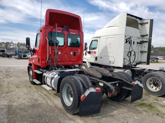 3AKBGADV0GDGW4747 - 2016 FREIGHTLINER CASCADIA 1 RED photo 3