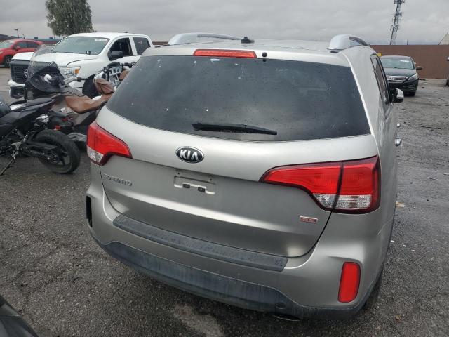 5XYKTDA77FG552763 - 2015 KIA SORENTO LX SILVER photo 6