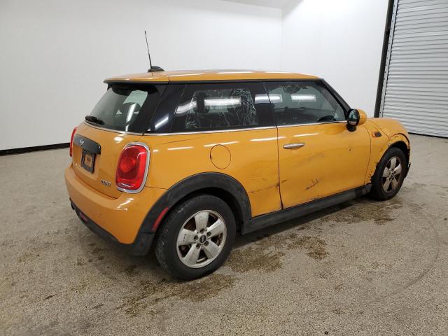 WMWXP5C5XG3B14918 - 2016 MINI COOPER ORANGE photo 3