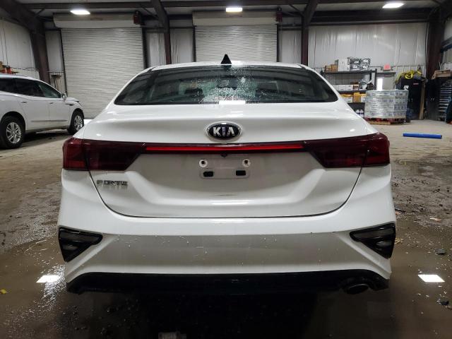 3KPF24AD0KE032549 - 2019 KIA FORTE FE WHITE photo 6