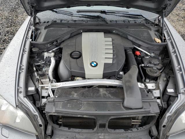 5UXZW0C59D0B91325 - 2013 BMW X5 XDRIVE35D GRAY photo 11