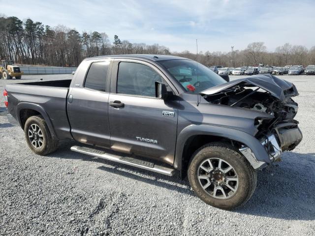 5TFRY5F11FX183731 - 2015 TOYOTA TUNDRA DOUBLE CAB SR/SR5 GRAY photo 4