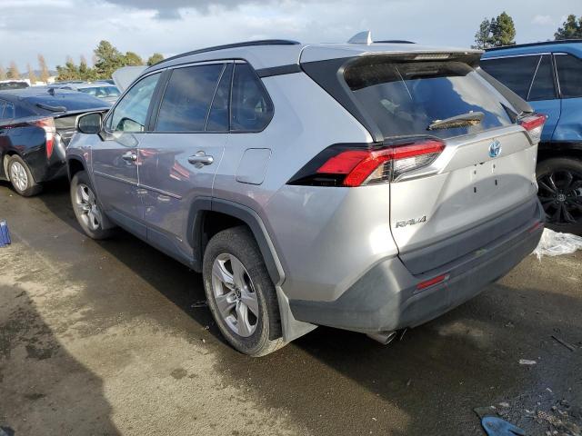 2T3MWRFV7MW112884 - 2021 TOYOTA RAV4 LE SILVER photo 2