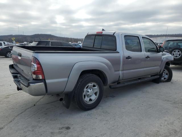 5TFMU4FN4FX035852 - 2015 TOYOTA TACOMA DOUBLE CAB LONG BED SILVER photo 3