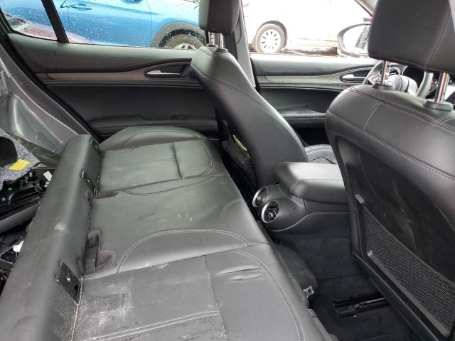 ZASFAKBN2J7B71974 - 2018 ALFA ROMEO STELVIO TI GRAY photo 11