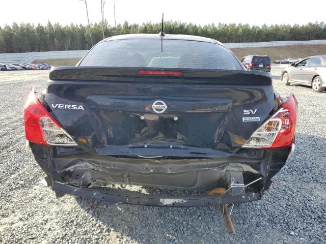 3N1CN7AP6JL843968 - 2018 NISSAN VERSA S BLACK photo 6