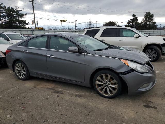 5NPEC4AC3CH435258 - 2012 HYUNDAI SONATA SE GRAY photo 4