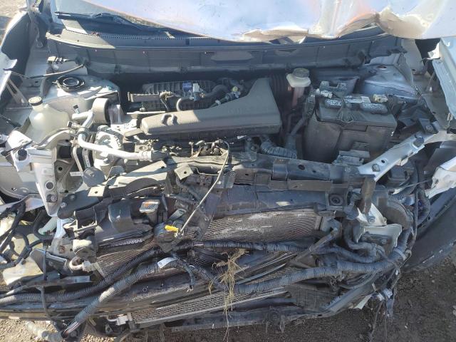 KNMAT2MT2HP550332 - 2017 NISSAN ROGUE S SILVER photo 12