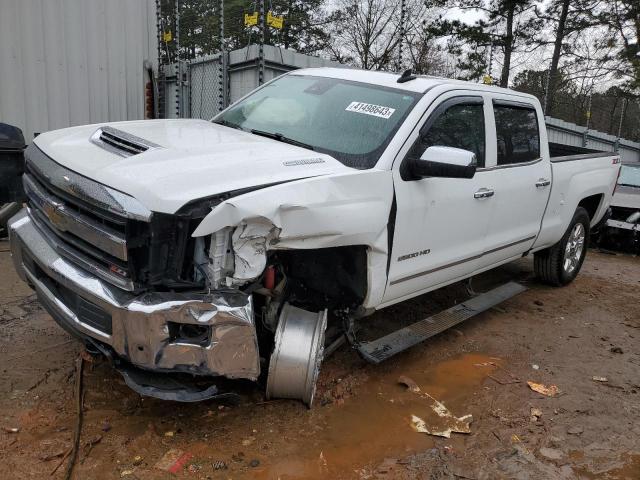 1GC1KWEY5JF149390 - 2018 CHEVROLET SILVERADO K2500 HEAVY DUTY LTZ WHITE photo 1