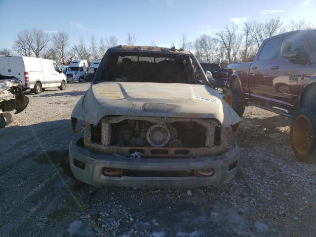 3C63RRML3DG574337 - 2013 RAM 3500 LARAMIE WHITE photo 5